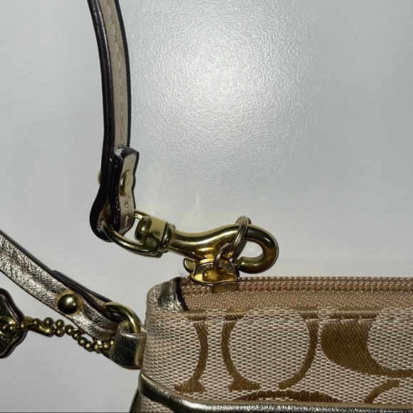 Brown Coach Wristlet Wallet Signature Canvas - Picture 4 of 7